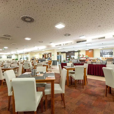 Clarion Congress فندق تشيسكي بوديوفيتسه