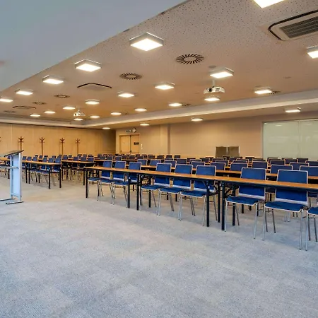 Hotel Clarion Congress 4*