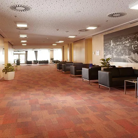 فندق Clarion Congress 4*