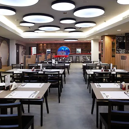 Clarion Congress 4* تشيسكي بوديوفيتسه