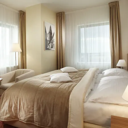 فندق Clarion Congress 4*