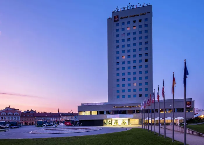 Clarion Congress Hotel