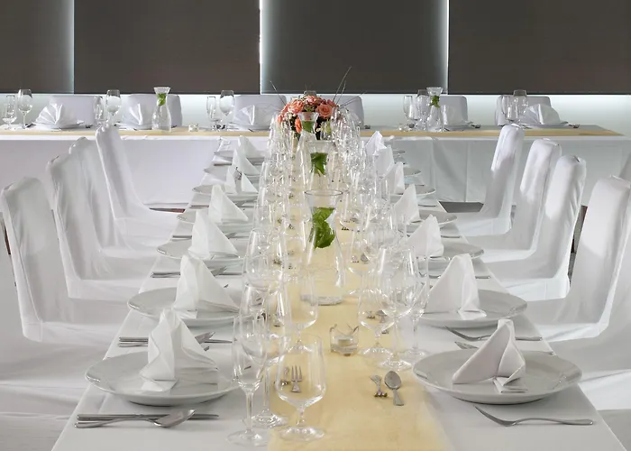 Clarion Congress Hotel