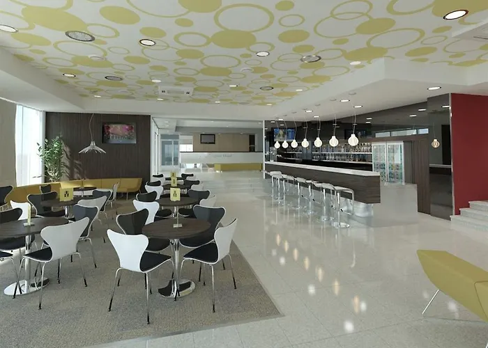 Clarion Congress Hotel