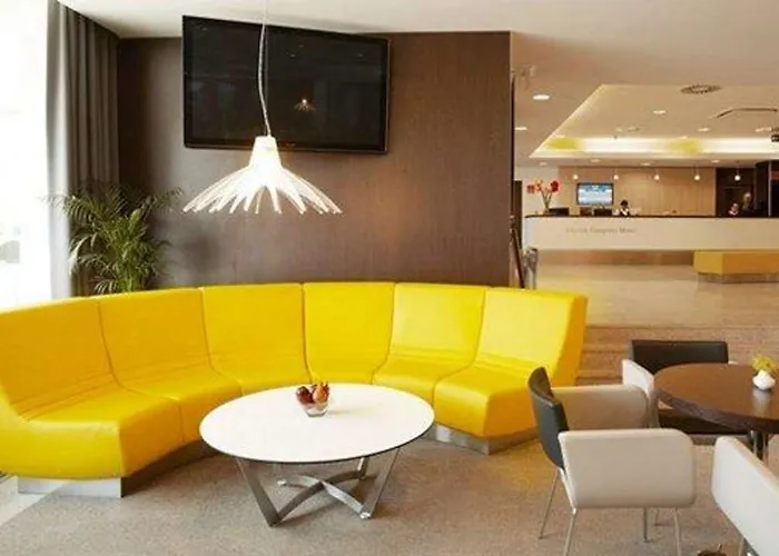 Clarion Congress Hotel