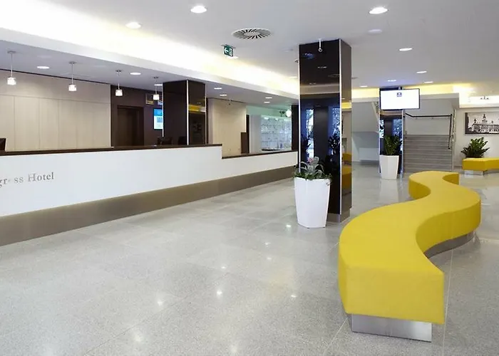 Clarion Congress Τσέσκε Μπουντεγιόβιτσε